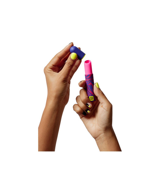 PLAY LIPSTICK